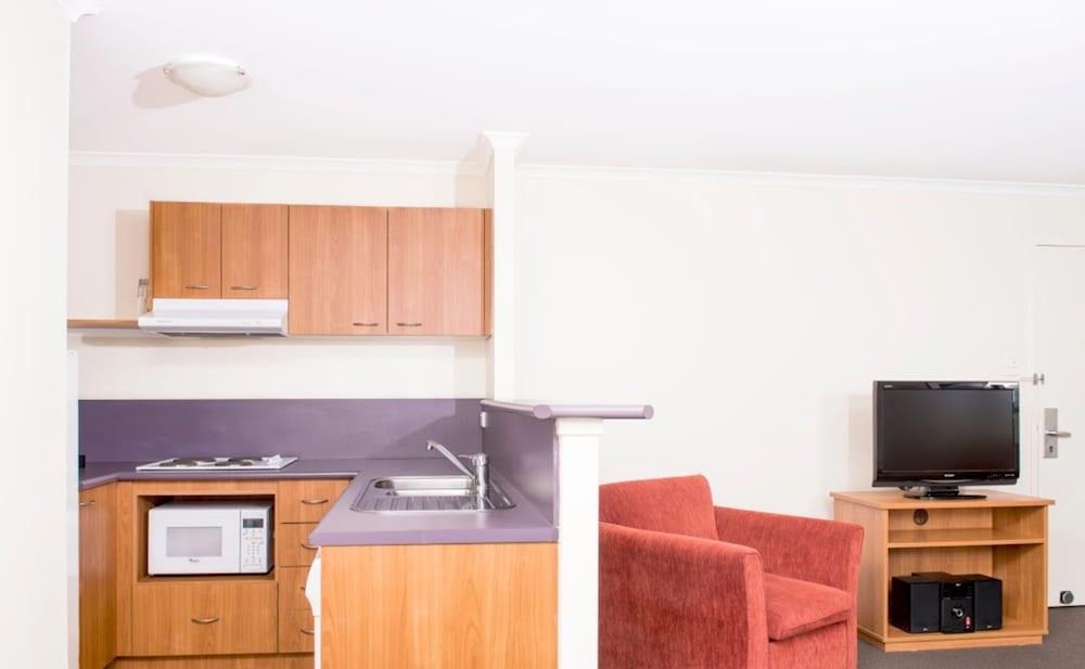 Mantra On Northbourne Aparthotel Canberra Eksteriør bilde