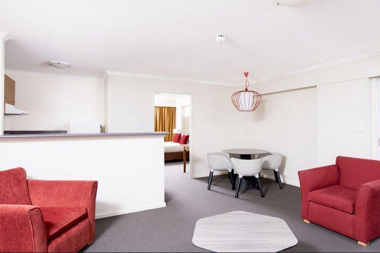 Mantra On Northbourne Aparthotel Canberra Eksteriør bilde