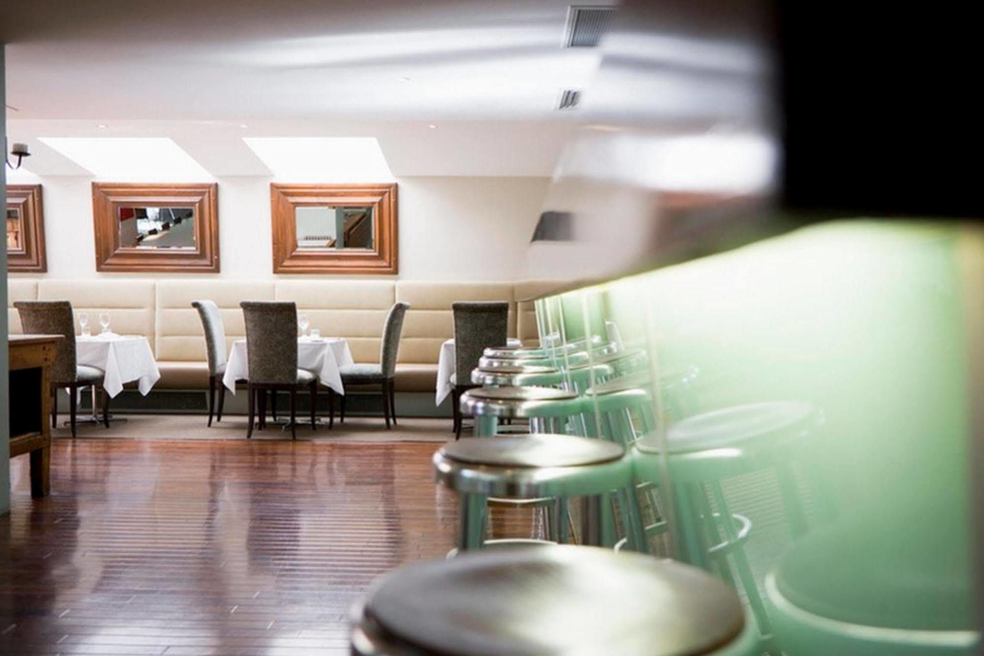Mantra On Northbourne Aparthotel Canberra Restaurant bilde